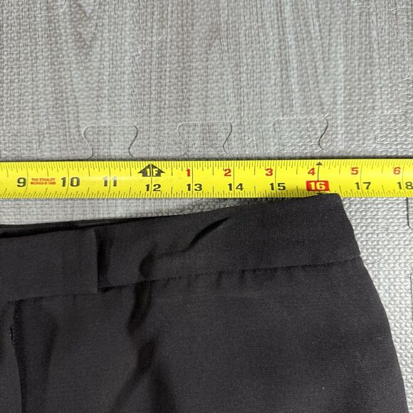 Tahari Arthur S. Levine Women's 2pc Black Pant Suit Size 12P - Picture 7 of 10